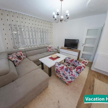 Vacation Home Alan Кулен Вакуф Екстер'єр фото